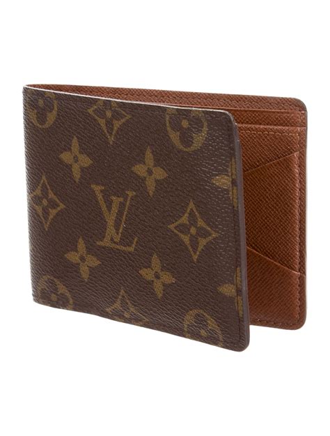 LOUIS VUITTON Monogram Titanium Multiple Wallet.